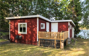 2 Bedroom Cozy Home In Västervik, Västervik